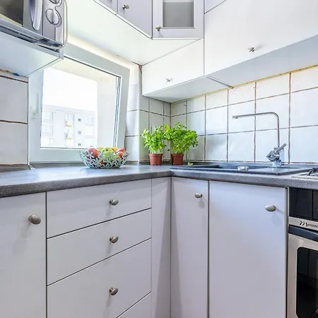 Przymorze Komorowski Apartmán *